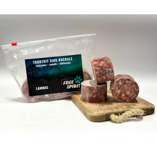 Free Spirit Paws Toortoit Lammas 800g